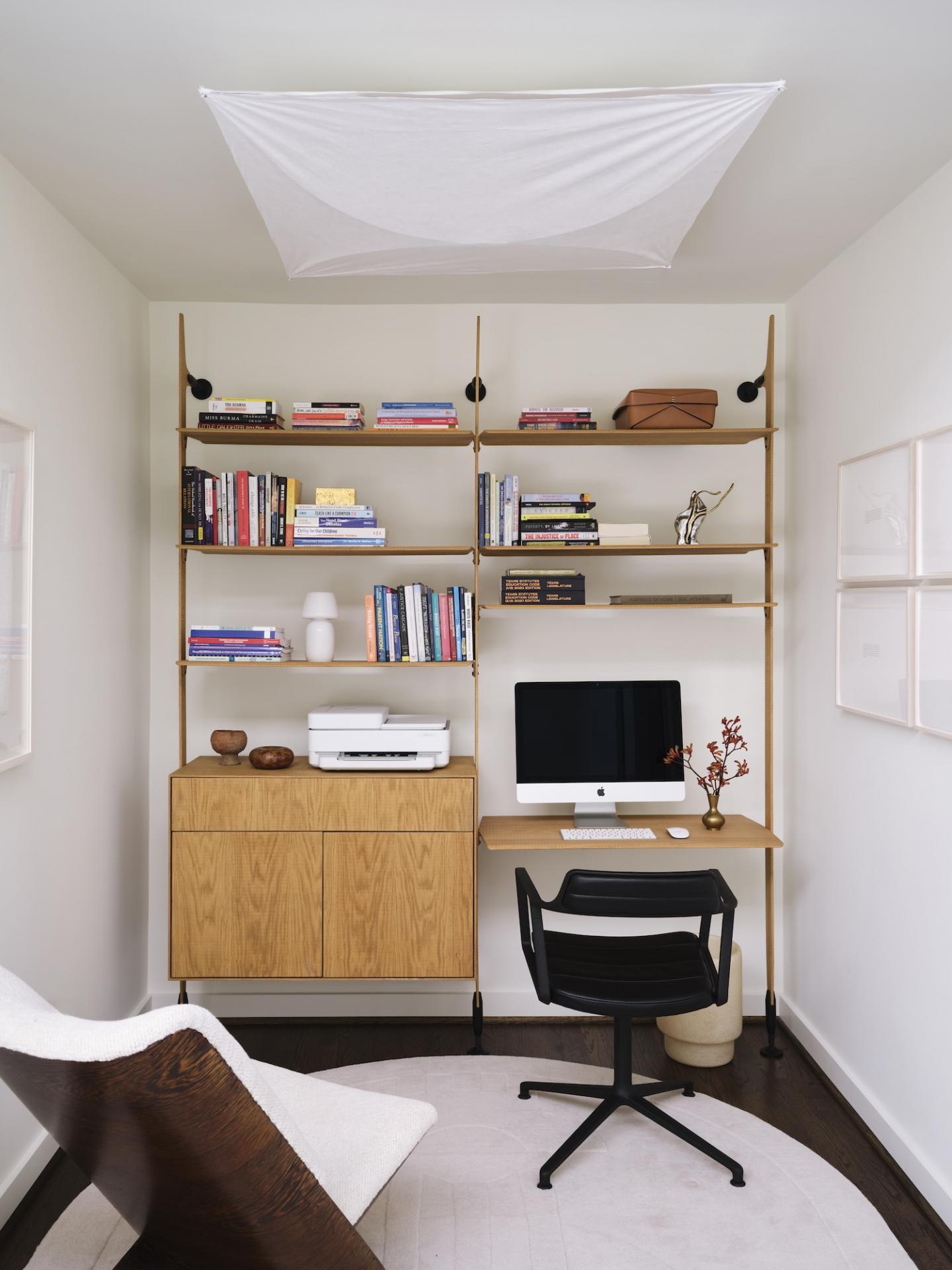 Charming Dallas Condo Affords Solo Living in Stlye 