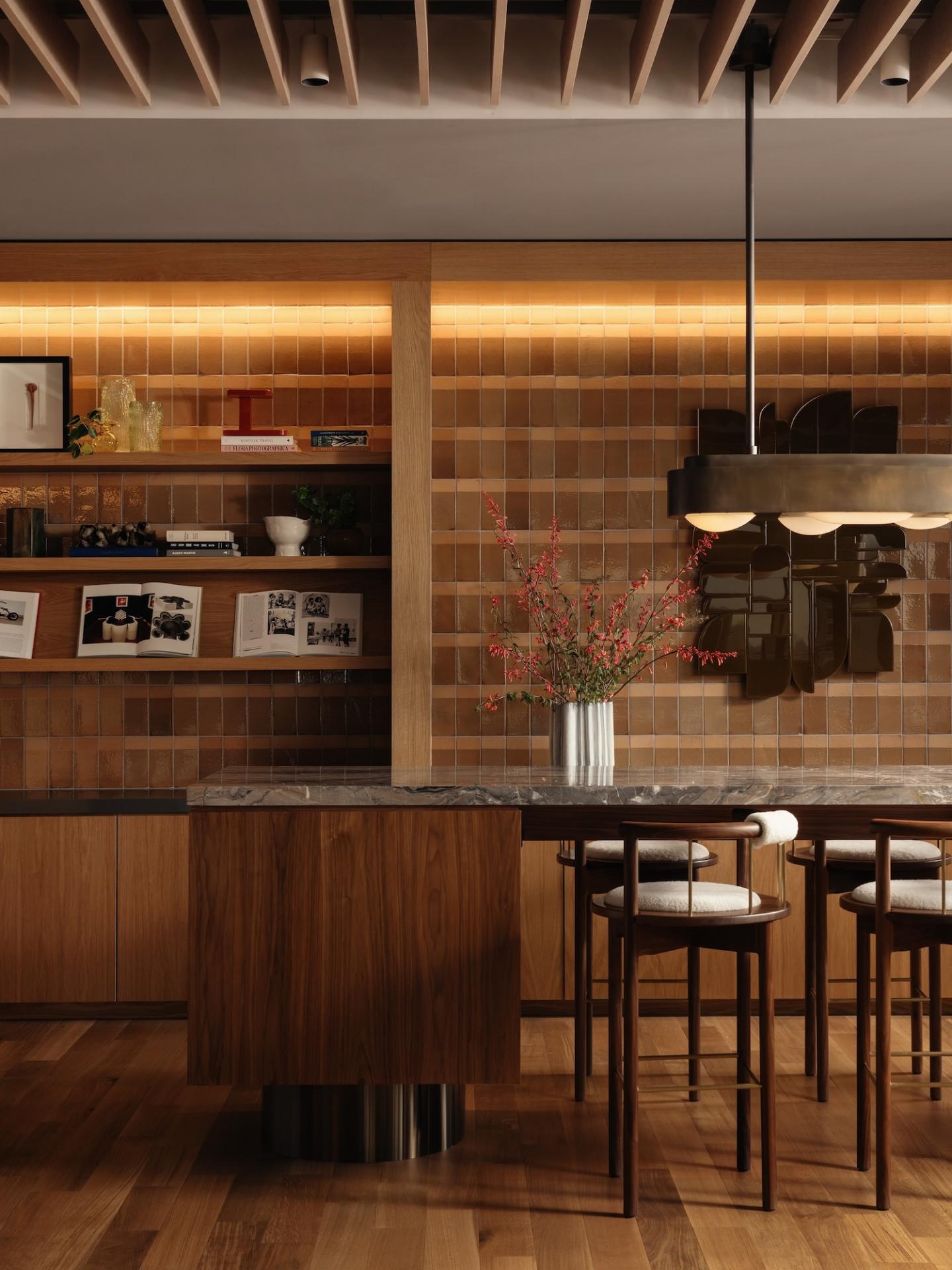 This Workspace Offers the Comfort of Working from Home