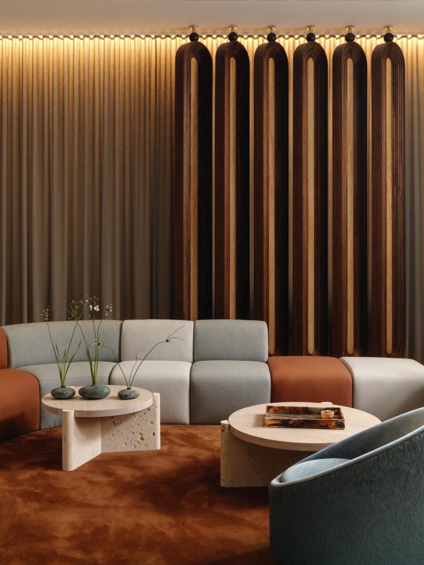 This Workspace Offers the Comfort of Working from Home