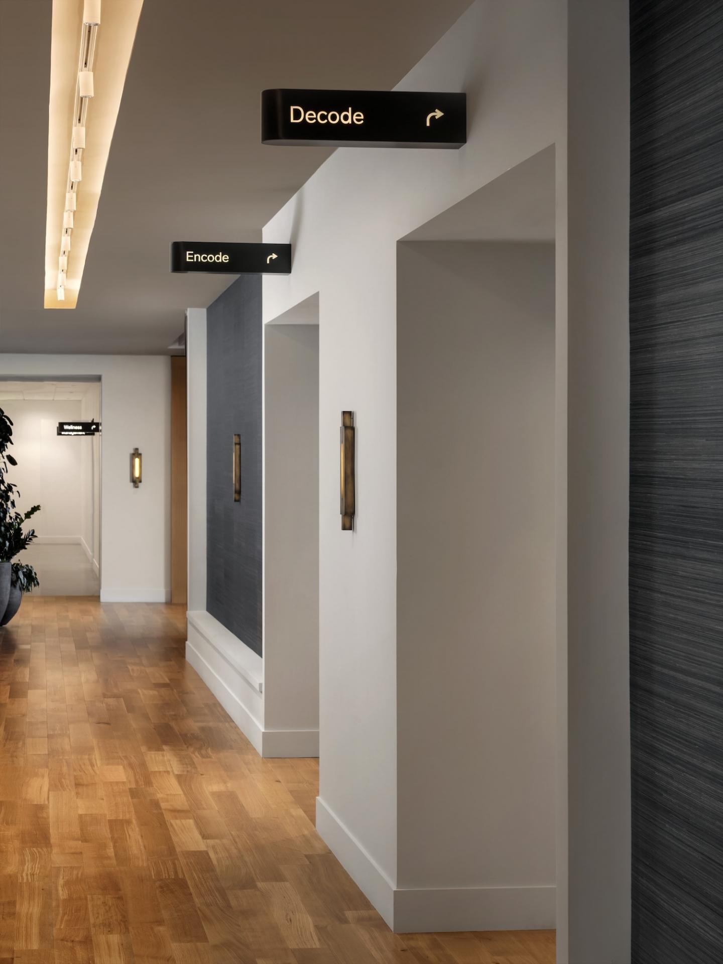 This Workspace Offers the Comfort of Working from Home