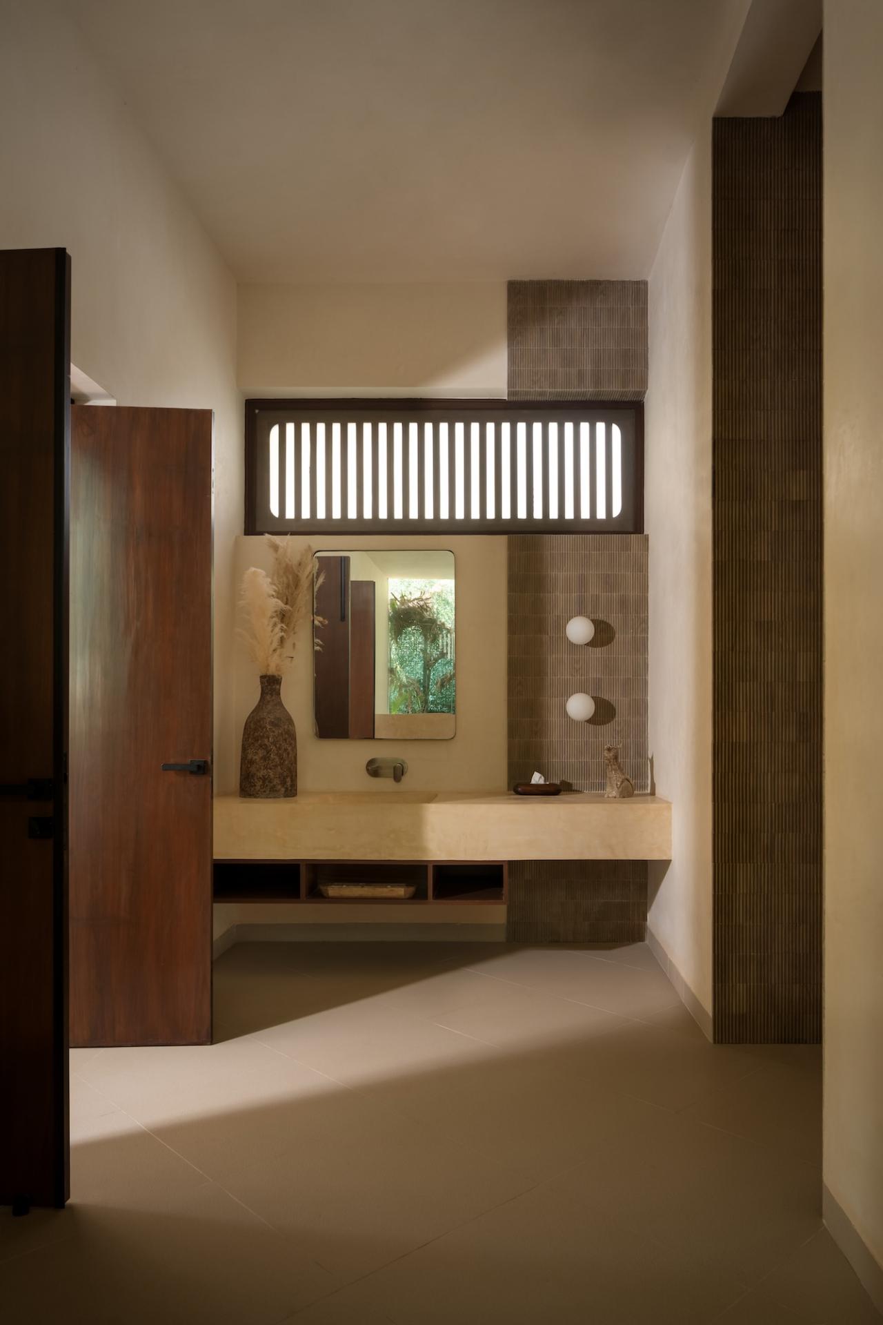 Tour a Goa Retreat That Blends Right into its Surrounding Forest