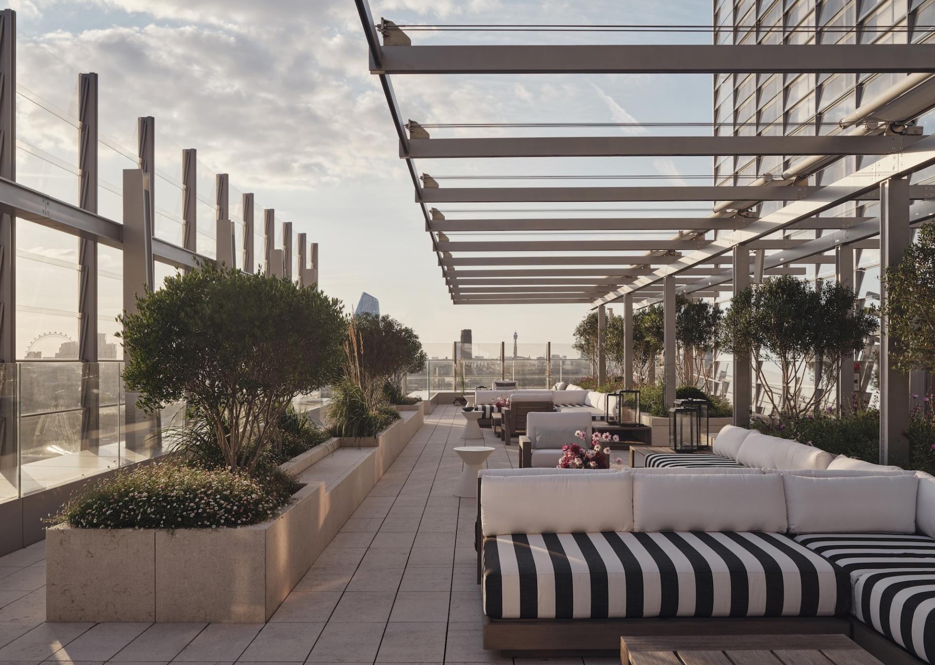London's Shard Place Opens for Rental from £700 Per Week