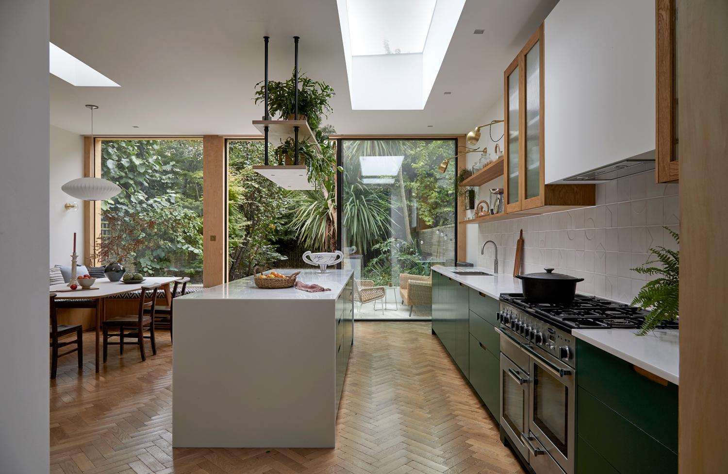 Biophilic Reigns Supreme at this Plant-Filled London Home
