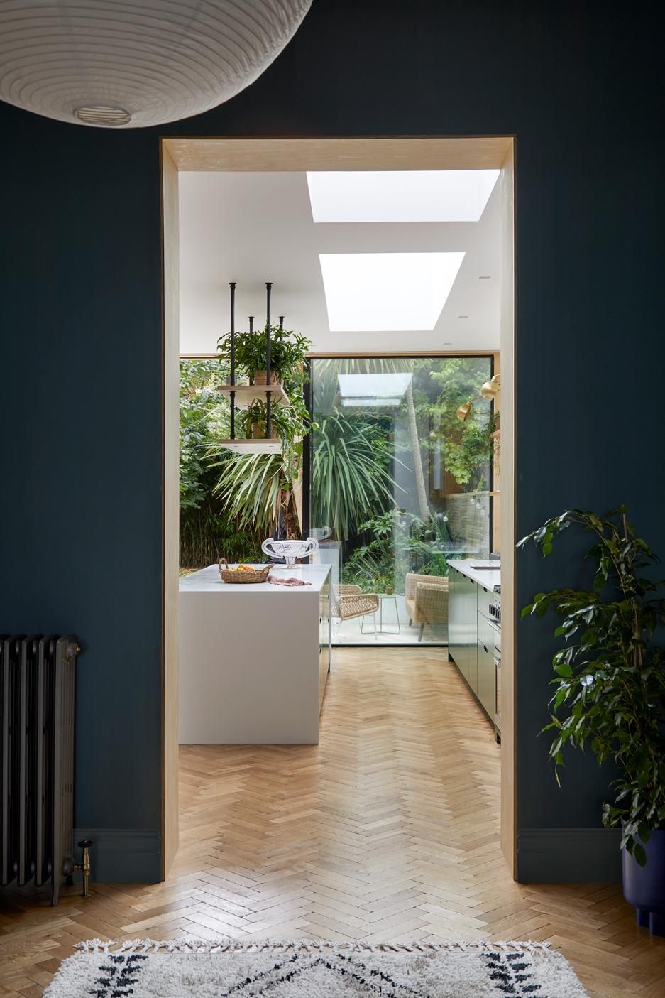 Biophilic Reigns Supreme at this Plant-Filled London Home