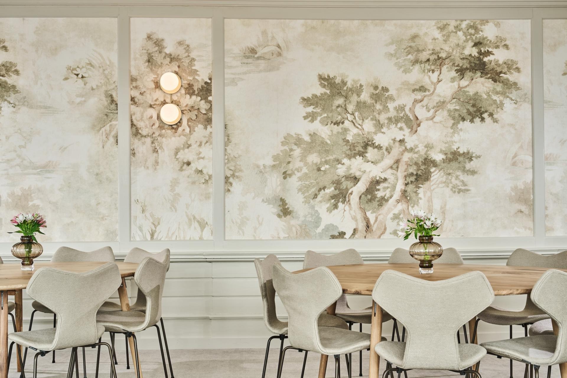 Inside Fløirestauranten, a Century-Old Restaurant Brought Back to Life