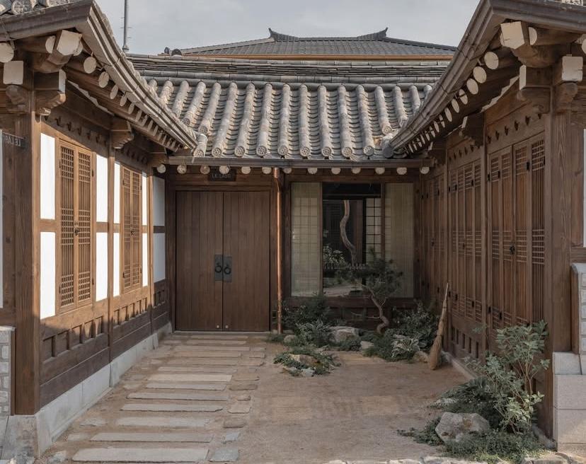 Le Labo Unveils First Flagship in Korea at Historical Bukchon Hanok Village