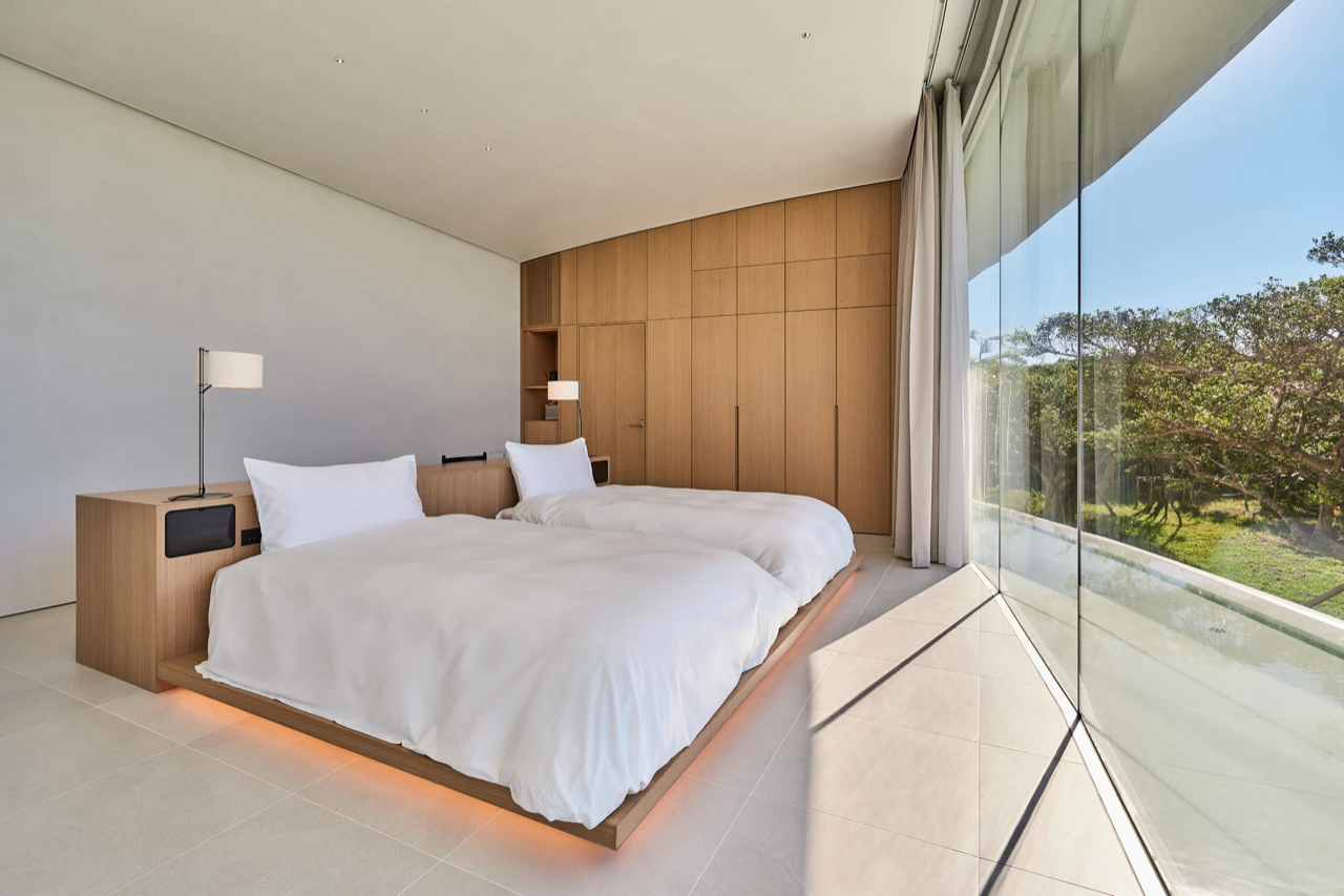 由藤本壯介打造的石垣島夢幻別墅：NOT A HOTEL ISHIGAKI “EARTH