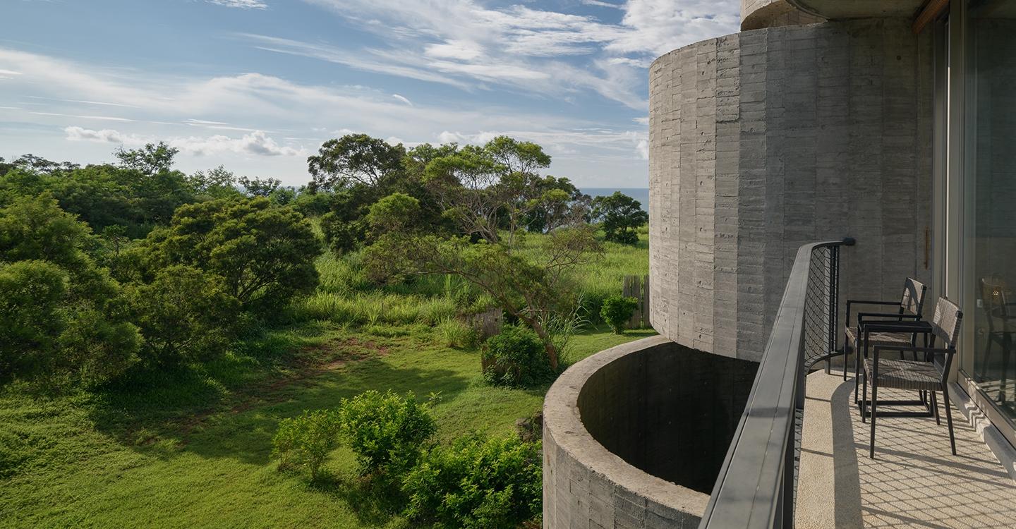 世界級建築旅宿「灣臥」，由台灣知名女建築師打造的自然詩意空間