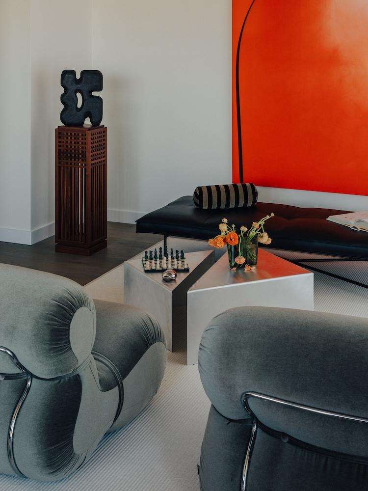 Inside an Art-filled London Show Flat in the Clouds