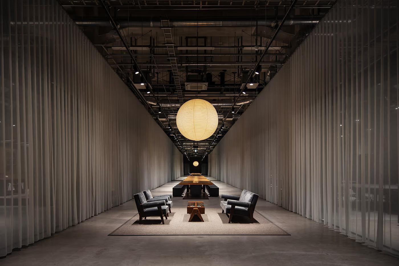 NOT A HOTEL攜手NIGO打造東京奢華私人空間The NIGO Lounge