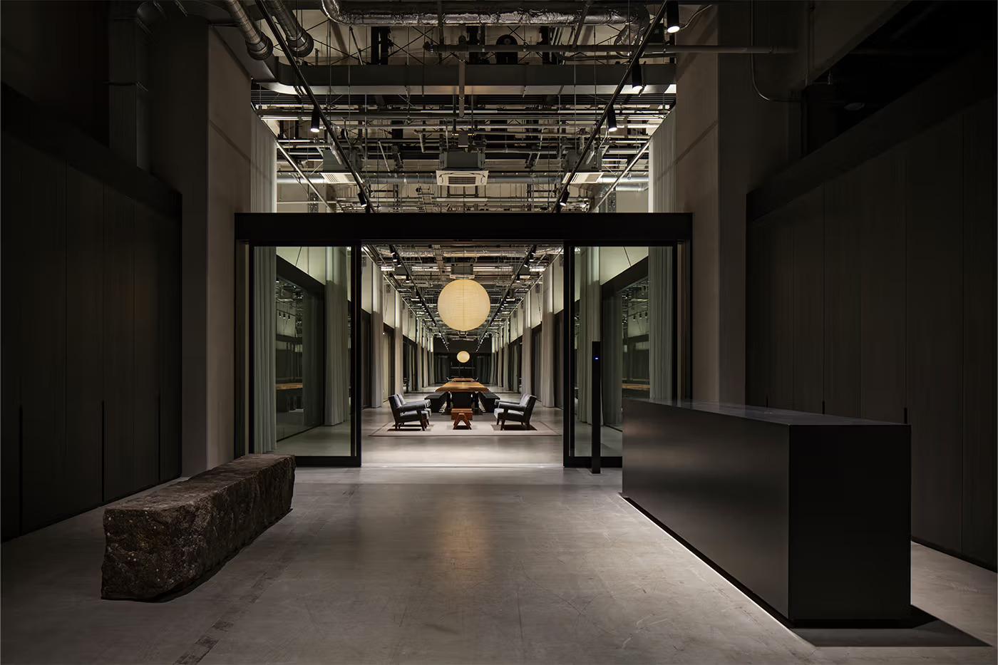 NOT A HOTEL攜手NIGO打造東京奢華私人空間The NIGO Lounge