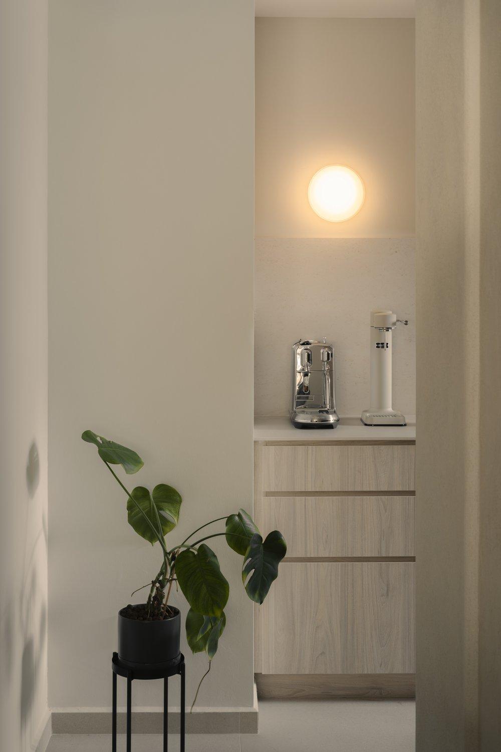700 sq.ft. Singaporean Apartment Makes Every Inch Count with Clever Design