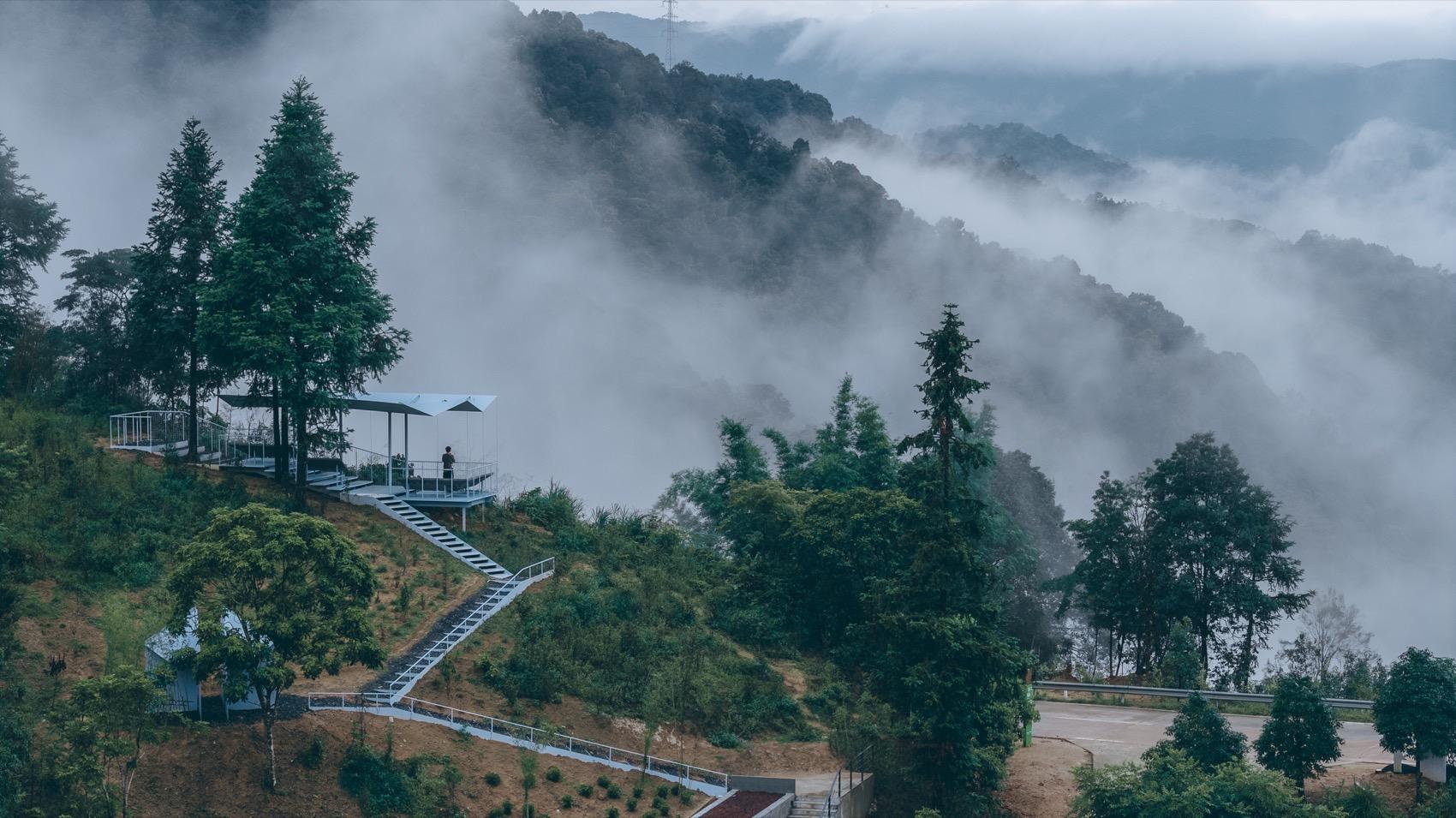 廣東惠州南崑山「半山雲海驛站」，三座隱於山林間的詩意建築