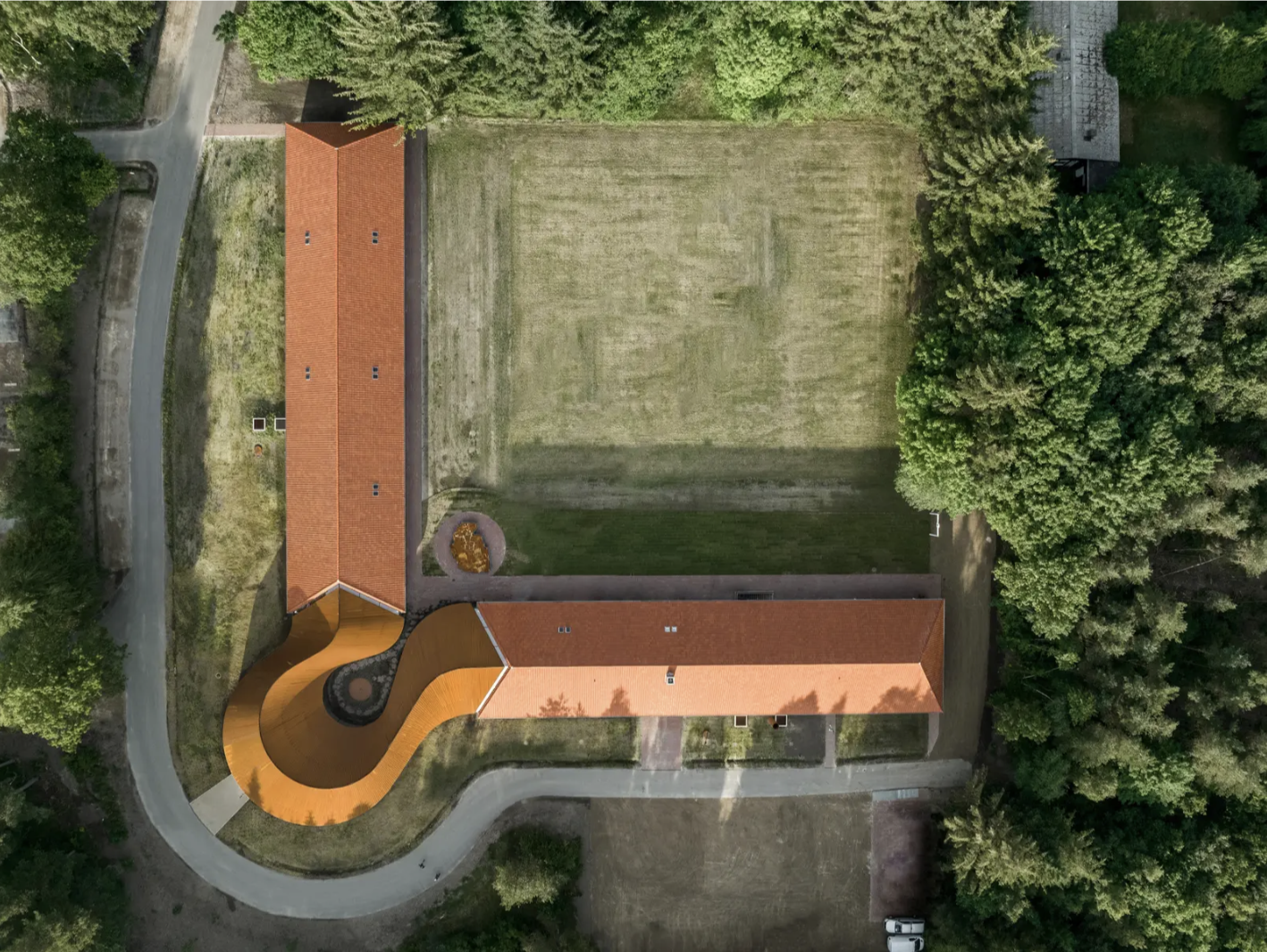 Meet Weathering Steel, a Material That Tells its Own Story 