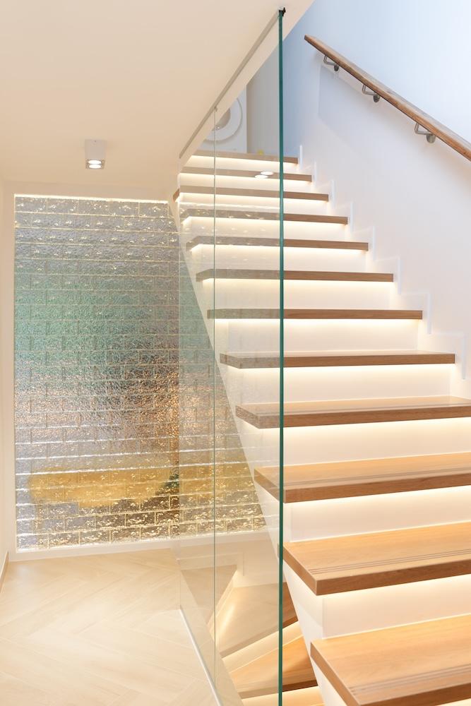 This Sai Kung Villa Blurs the Boundaries Between Indoor and Outdoor Living