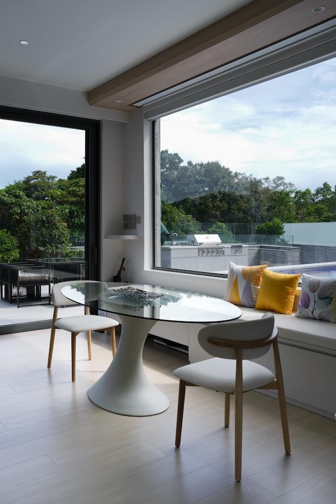 This Sai Kung Villa Blurs the Boundaries Between Indoor and Outdoor Living
